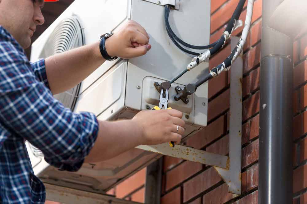 You are currently viewing 5 Common Air Conditioning Problems And Repairs