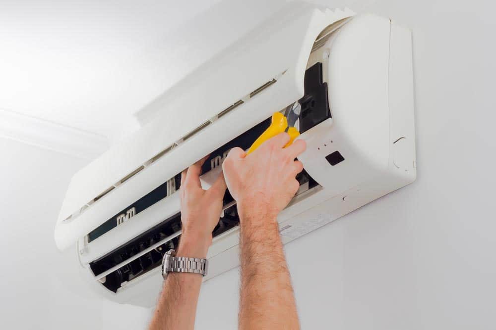 You are currently viewing Best Practices To Avoid Wear And Tear Of Your Air Conditioner