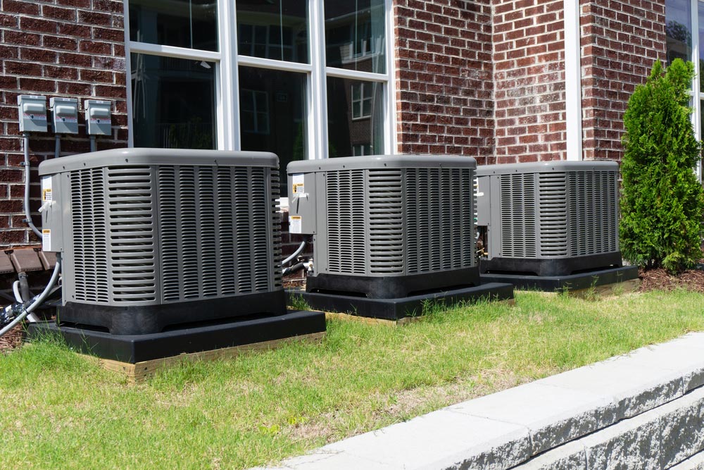 You are currently viewing When To Repair Or Replace Your AC Condenser